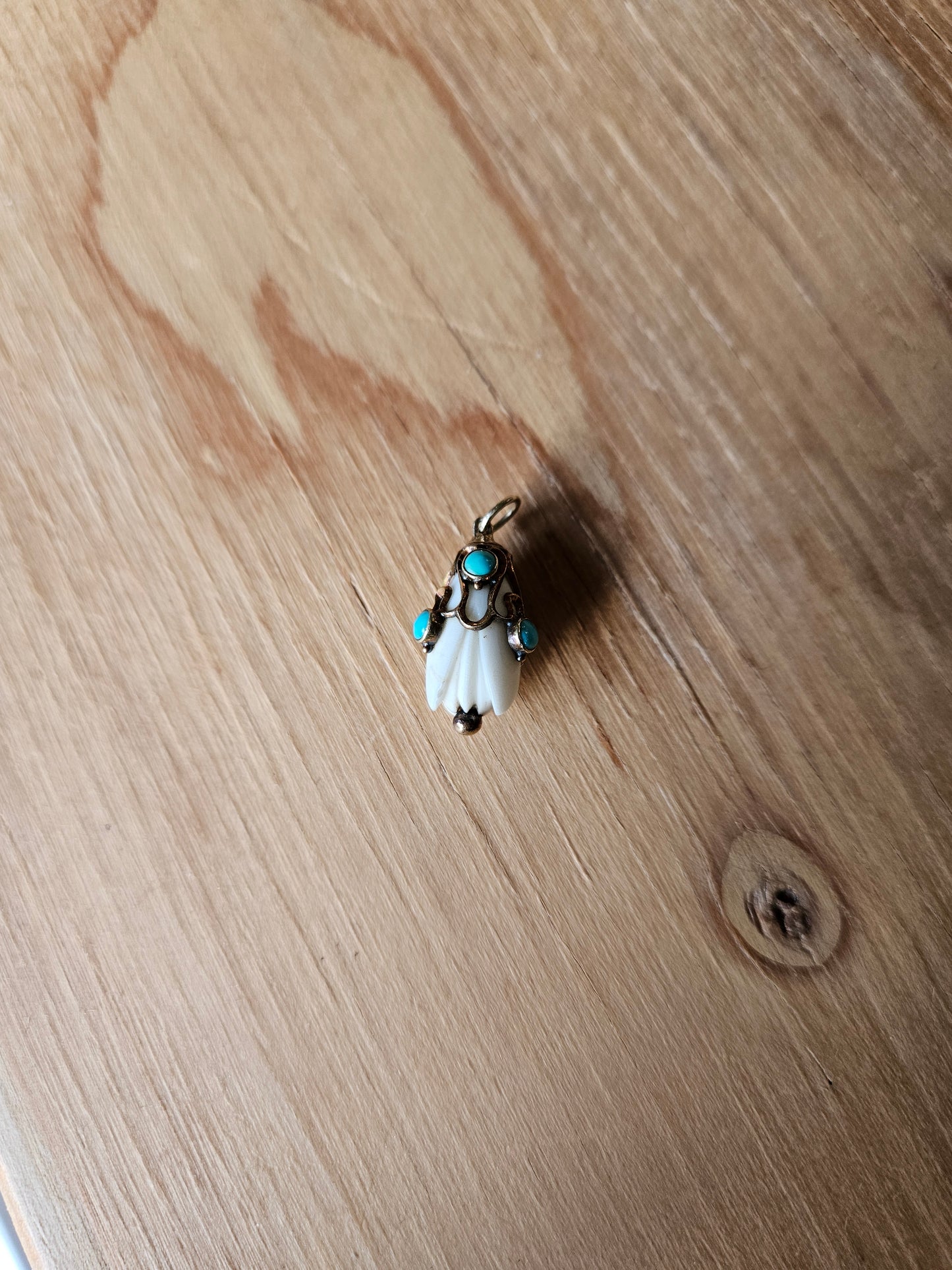 Chepi Pendant