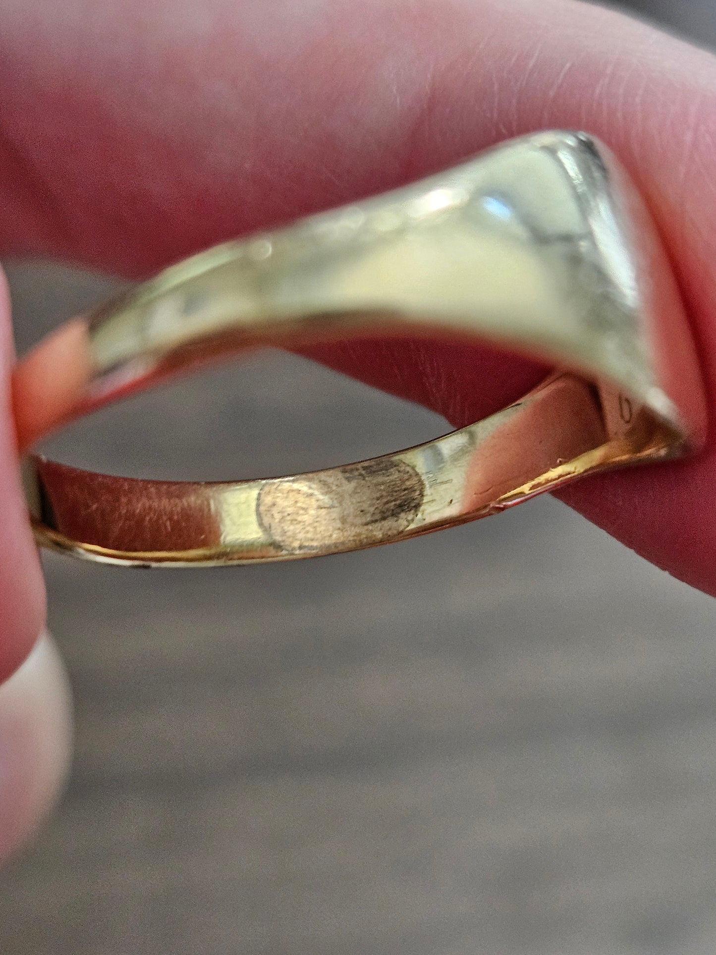 Ezra Ring