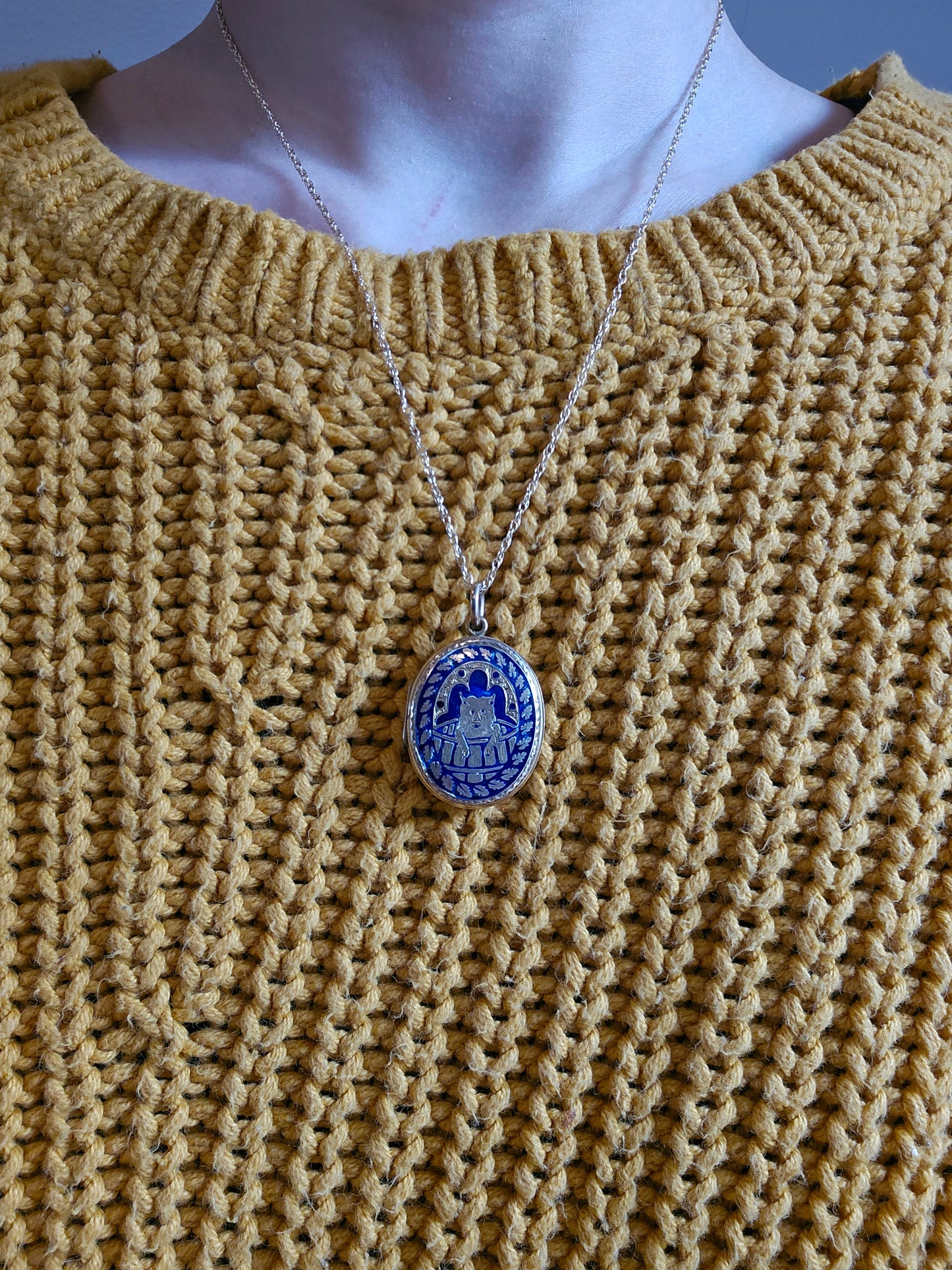 Max Pendant