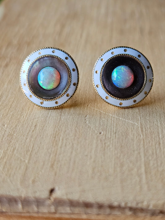 Kasem Earrings
