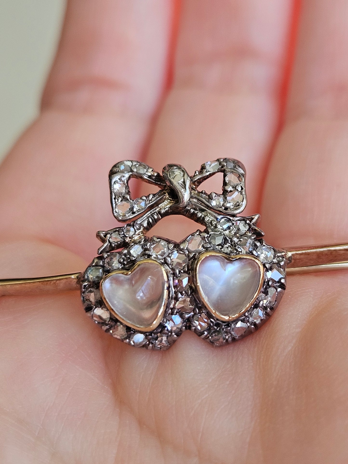 Shelley Brooch
