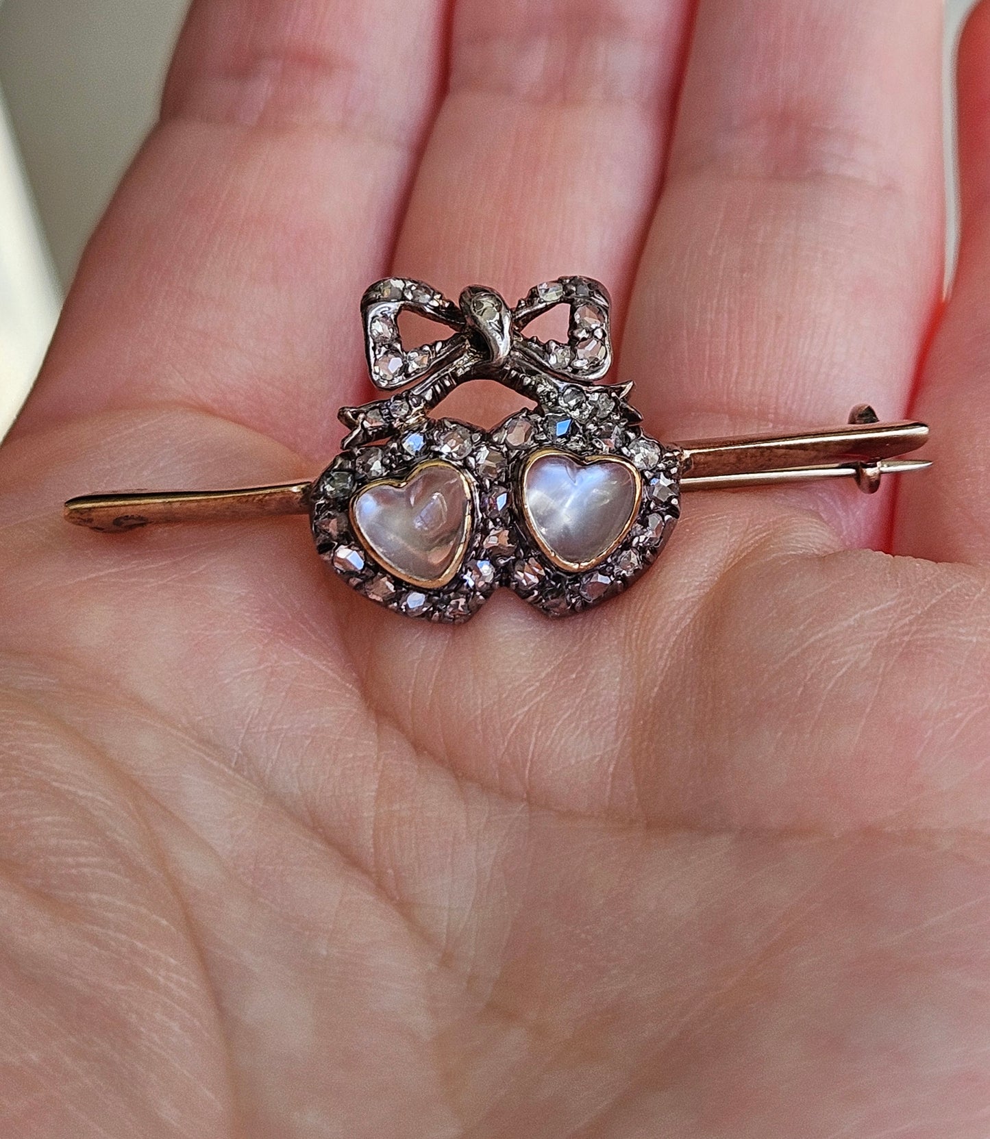 Shelley Brooch