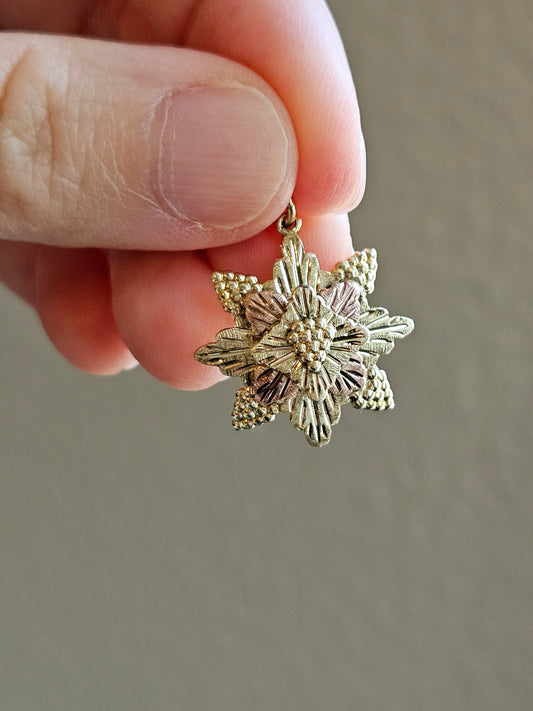 Varuni Pendant