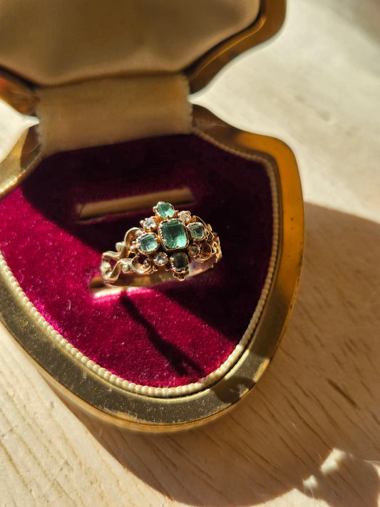 Vintage Emerald and Diamond Ring