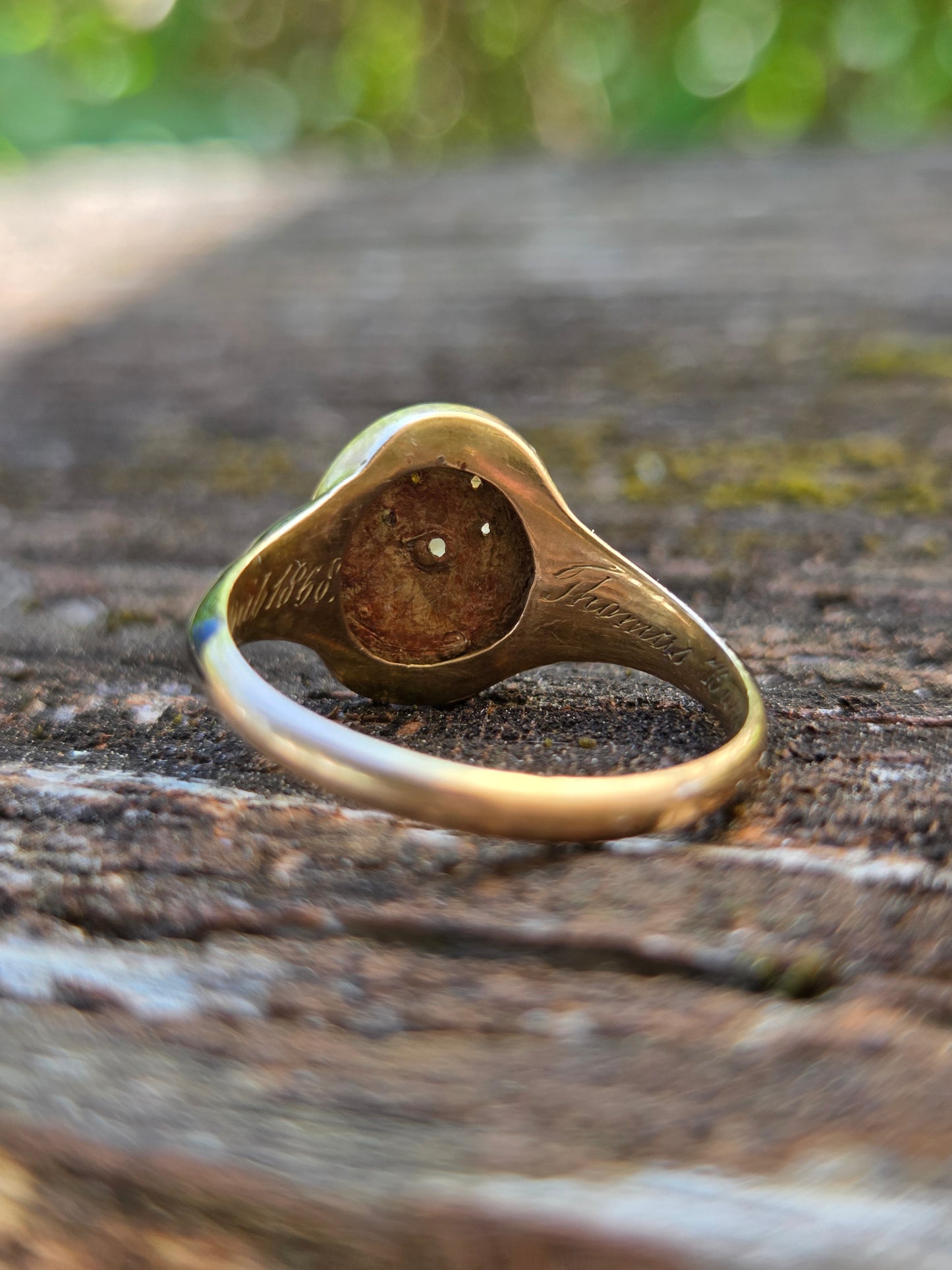 Victorian Mourning Enamel 15k Gold Ring