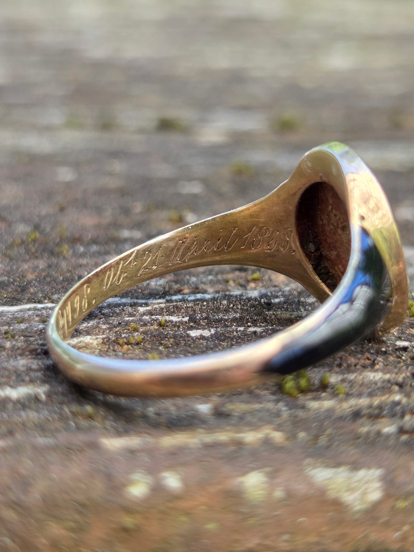 Victorian Mourning Enamel 15k Gold Ring