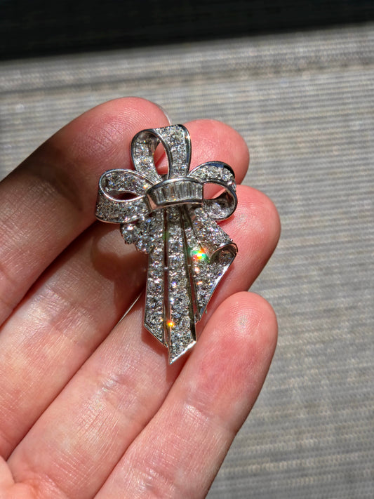 Vintage 1940s Platinum Diamond Clip 1.88ctw